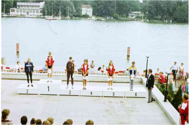 1987 Siegerehrung Athletikwettkampf Ak13 Kinder-und Jugend-Spartakiade